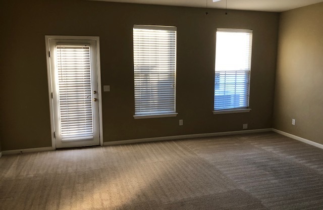 Townhouse in Gated Community-Summerville