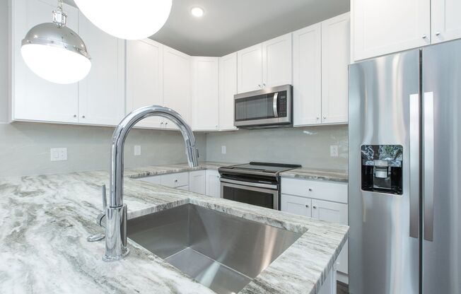 1 bed, 1 bath, 750 sqft, $1,400, Unit 307