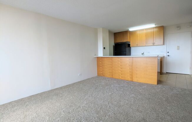 Convenient Makiki 1-bed, 1-bath, 1 parking recently remodeled, near UH Manoa, Safeway