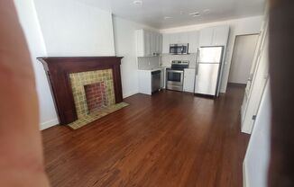 1 bed, 1 bath, 800 sqft, $895, Unit 200