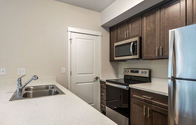 3 beds, 2 baths, 1,203 sqft, $2,895, Unit 207