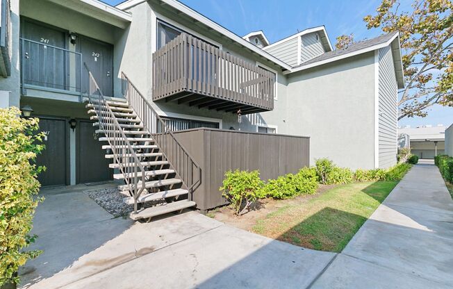 1 bed, 1 bath, 799 sqft, $2,000, Unit 117
