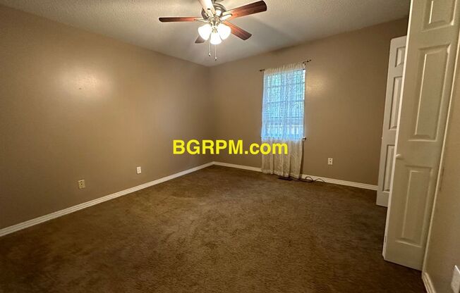 3 beds, 2 baths, $1,700