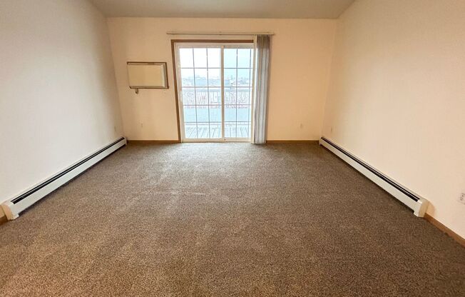 3 beds, 2 baths, 1,160 sqft, $1,360, Unit 800-301
