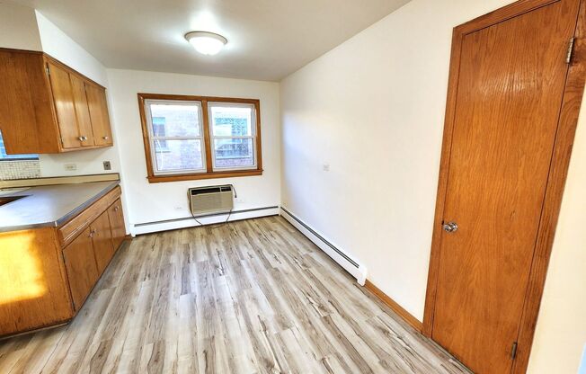 Suburban Renters 2408