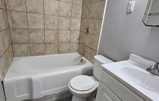 2 beds, 1 bath, $995