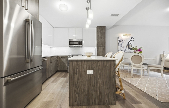1 bed, 1.5 baths, 842 sqft, $3,975, Unit 303