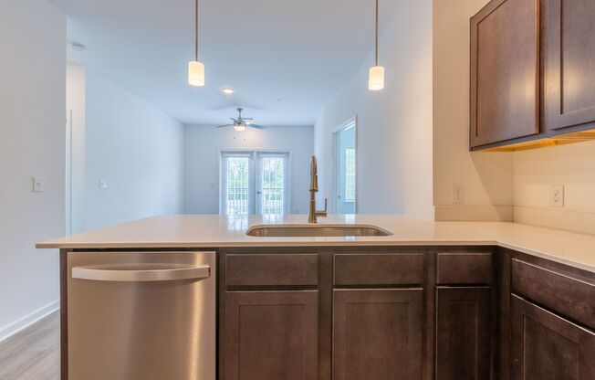 2 beds, 2 baths, 1,300 sqft, $1,545, Unit 212