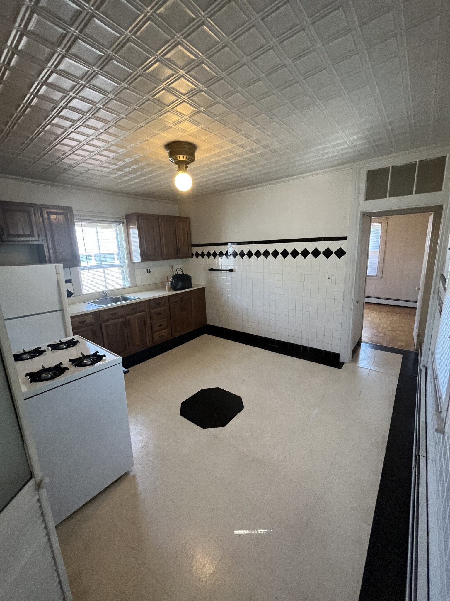 74 Otis St. Cambridge, MA ApartmentAdvisor