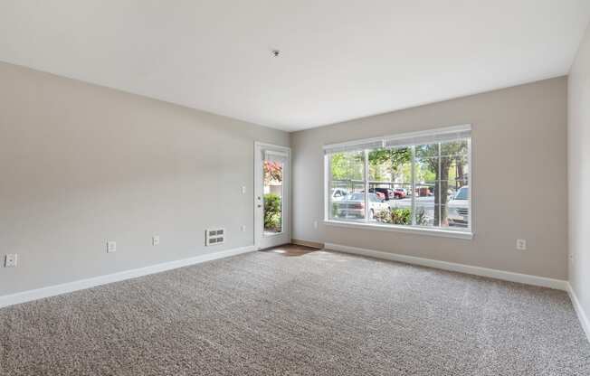 Hanover Apartments Living Room