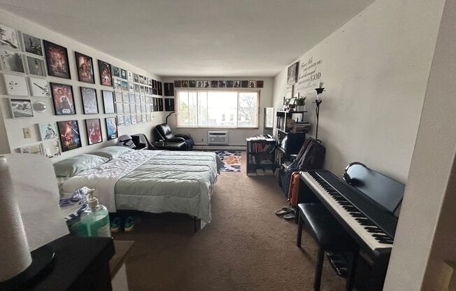 1 bed, 1 bath, $1,015, Unit 17