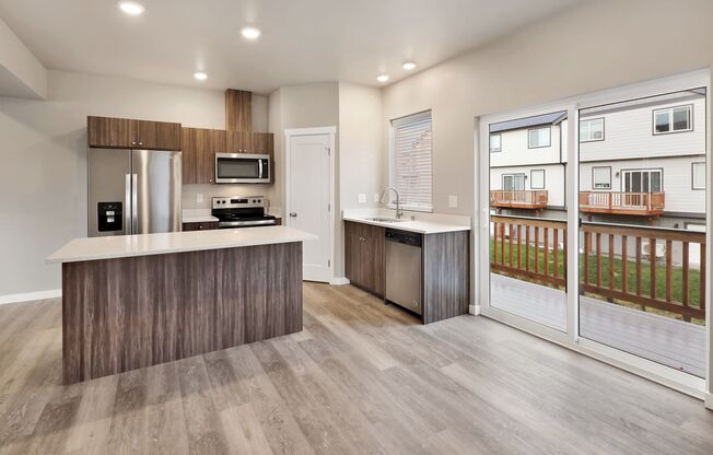 1841 Eastgate Loop