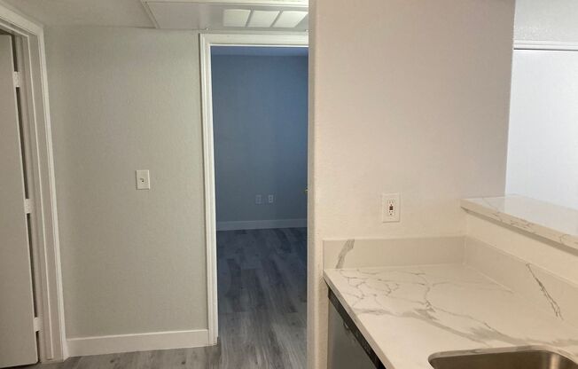 2 beds, 2 baths, $1,575