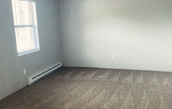 1 bed, 1 bath, 576 sqft, $765, Unit 3635-F