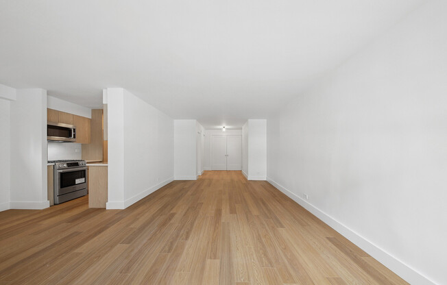 2 beds, 2 baths, $11,000, Unit 16D