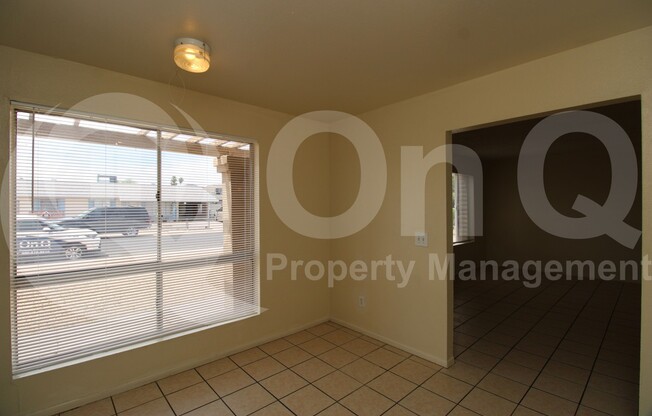 4050 E SAINT ANNE AVE