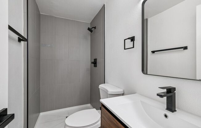 2 beds, 2 baths, 890 sqft, $1,549, Unit 229