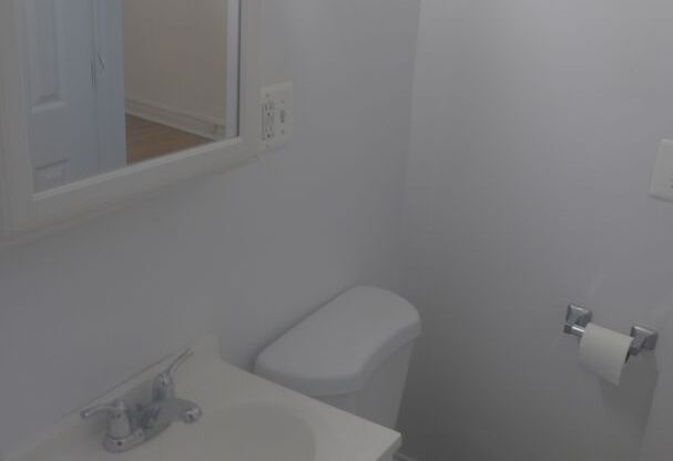1 bed, 1 bath, 652 sqft, $1,695, Unit G