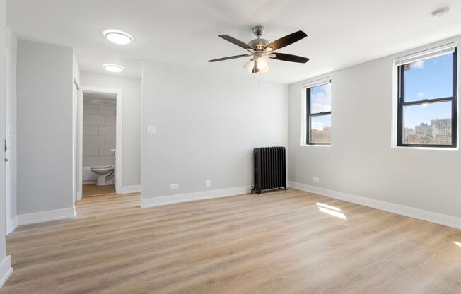 2 beds, 1 bath, 430 sqft, $2,250, Unit 7G