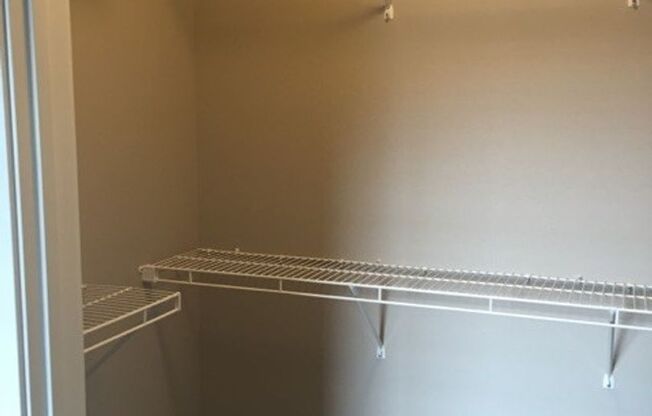 1 bed, 1 bath, $1,295, Unit 340