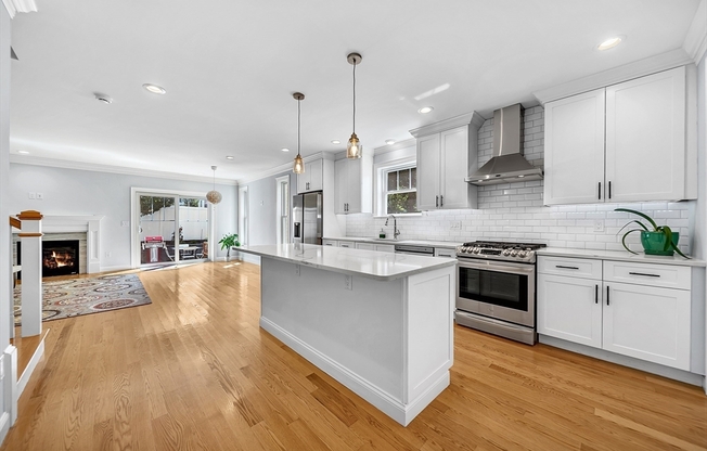 21 CRES RD