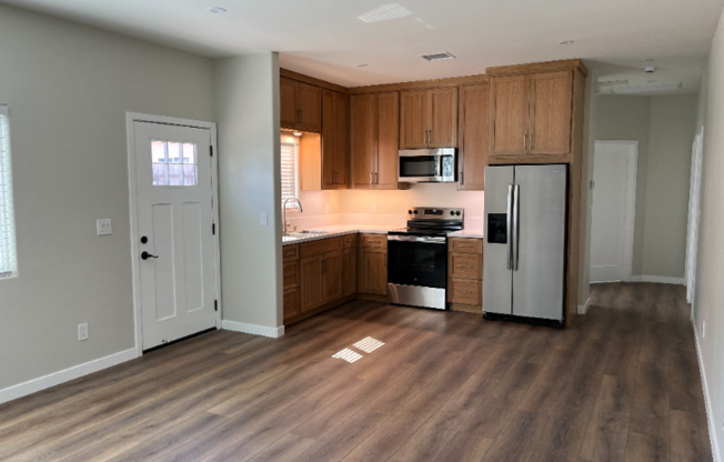 238 N DREXEL AVE