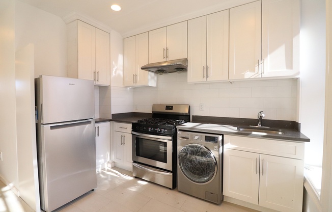 2 beds, 2 baths, $3,000, Unit 2