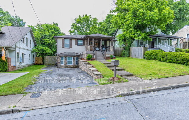 1406 LILLIAN ST