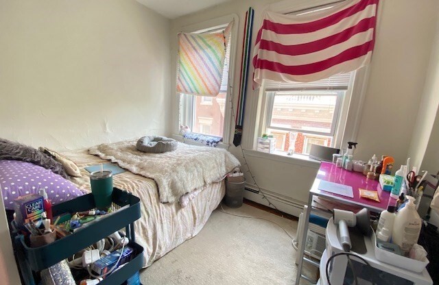 15 UNITY ST