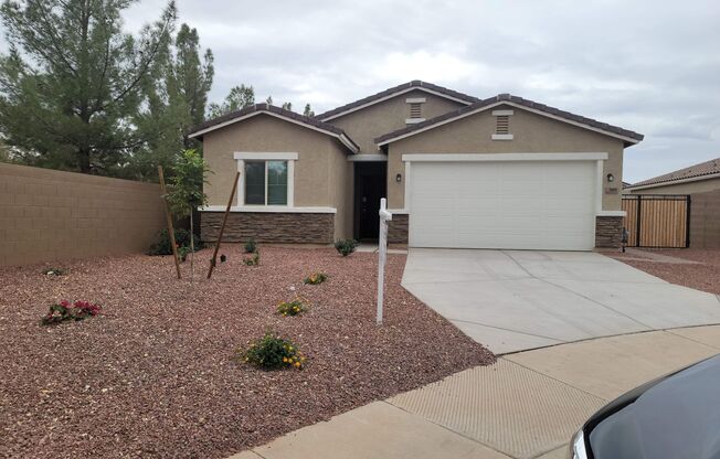 3 bedroom cul-de-sac home in the Villago Community!