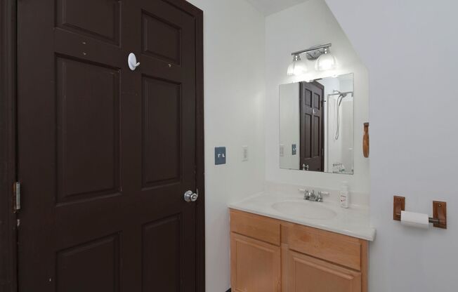 4 beds, 3 baths, $2,780