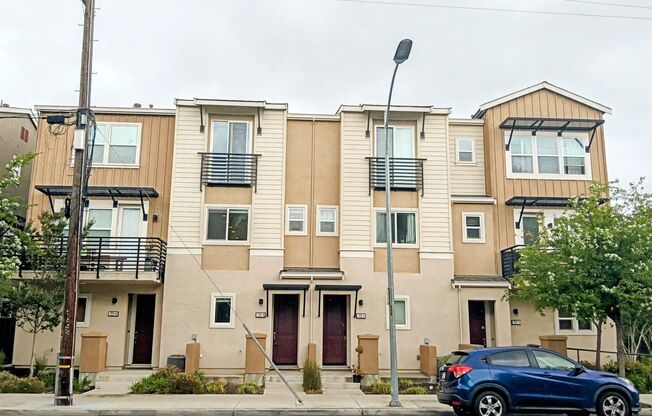 Beautiful 2bd/2.5ba Luxurious Town-home w/Attached Garage & Includes an EV Charger!