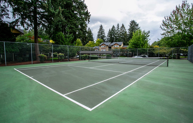 Luxury Apartments with Tennis Court for Rent in Vancouver WA