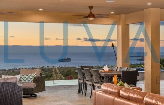 4 bedroom 3.5 bathroom home with pool