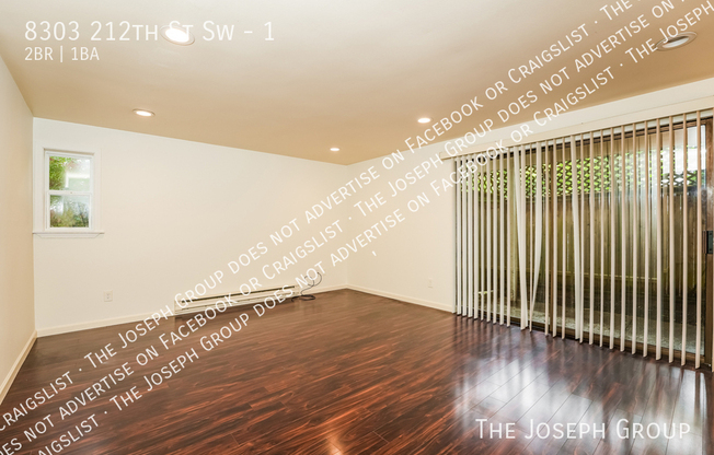 8303 212 ST SW