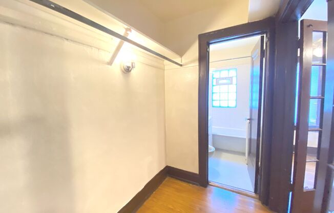 Studio, 1 bath, $775, Unit 303