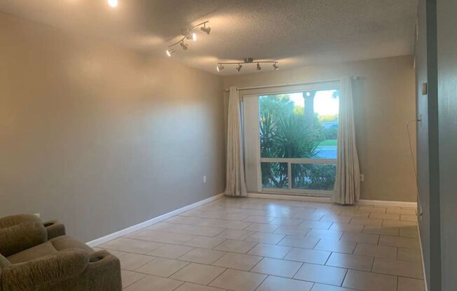 P623 - 1420 70th St N