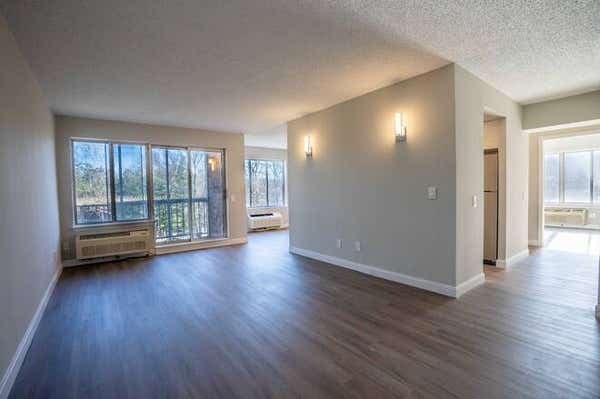 171 WELLINGTON CT
