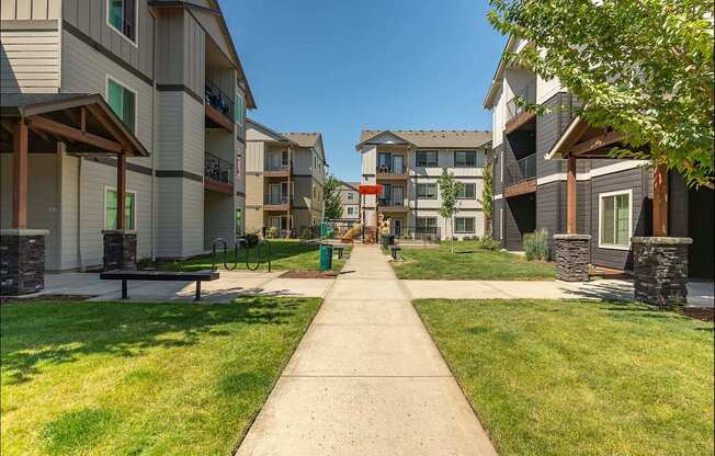 Walk trail at Forestplace Apartment Homes, Forest Grove, Oregon