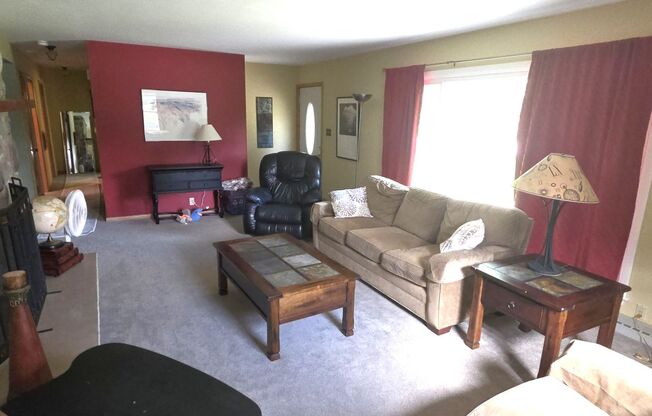Furnished Mid-term Rental