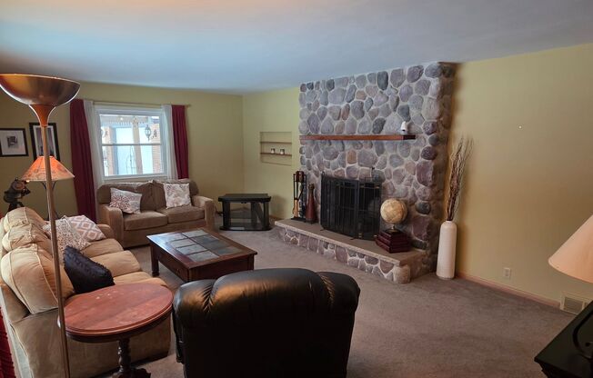 Furnished Mid-term Rental