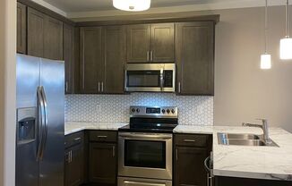 1 bed, 1 bath, 708 sqft, $935, Unit 304