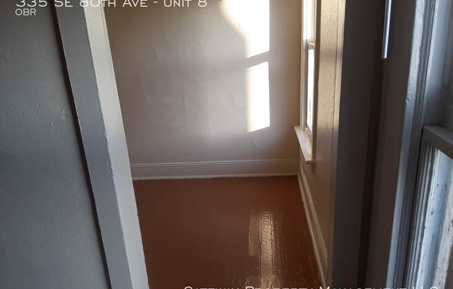 335 SE 80th Ave