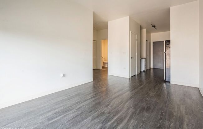 1 bed, 1 bath, 642 sqft, $2,095, Unit 830-509