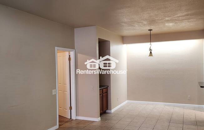 2035 South Elm Street  Unit 122