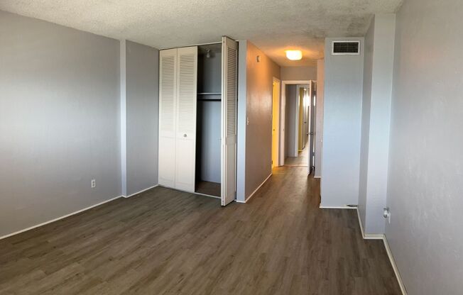 2 beds, 2 baths, $1,850, Unit Unit 501