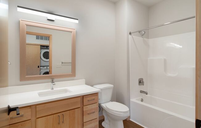 2 beds, 2 baths, 1,052 sqft, $2,795, Unit 328