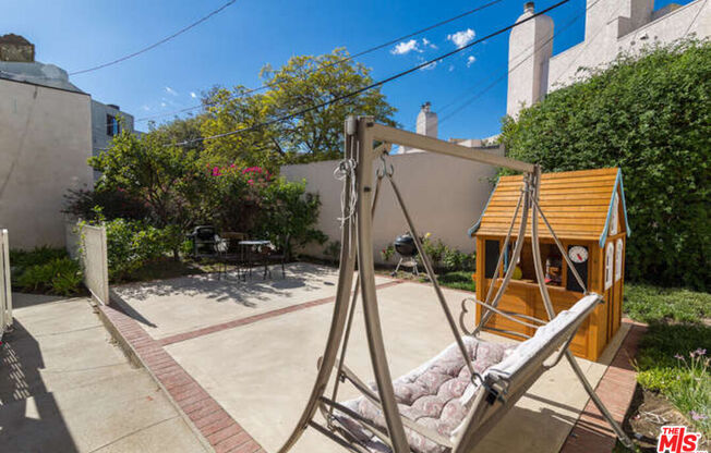 10773 MASSACHUSETTS AVE