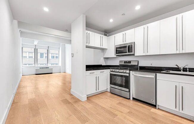1 bed, 1 bath, $6,495, Unit 419
