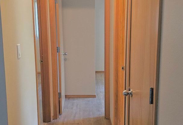 2 beds, 1 bath, 840 sqft, $1,695, Unit D03